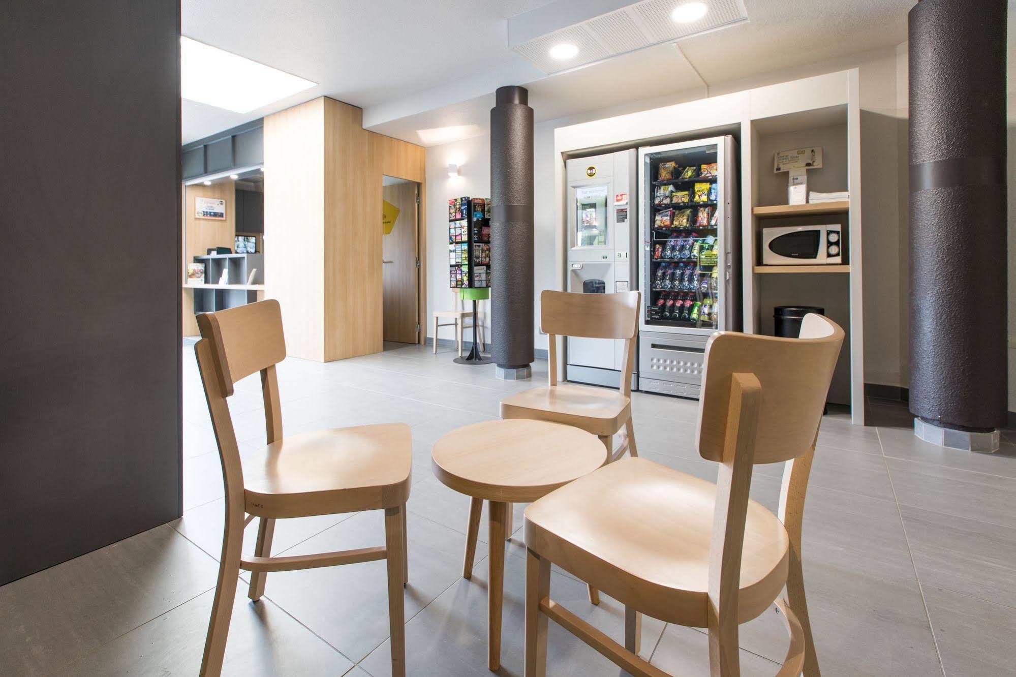 B&B HOTEL Rennes Est Cesson Sévigné Esterno foto